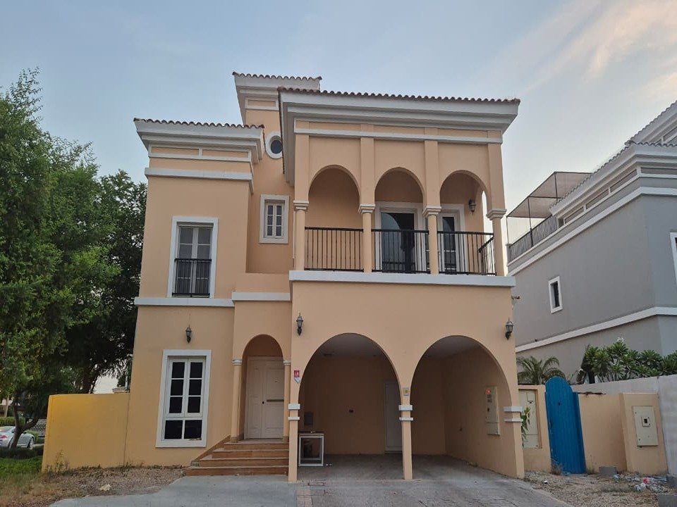 4 BHK Villa for Rent in Ponderosa (AED 320,000)