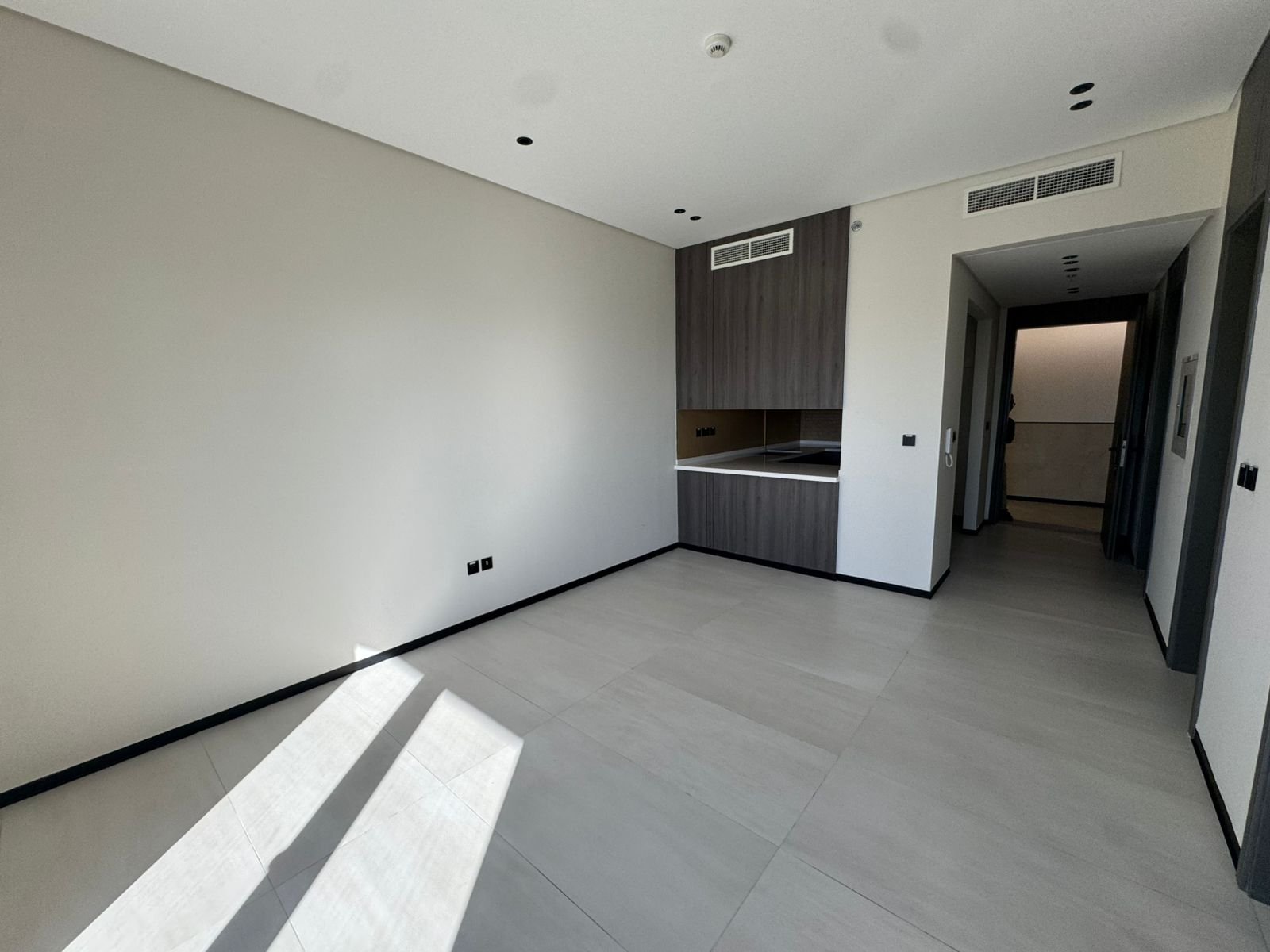 1 BHK Apartment for sale in Emerald Vision Tower (AED 1,260,000)
