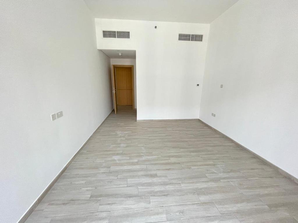 1 BHK Apartment for Rent in Belgravia 1 (AED 80,000)